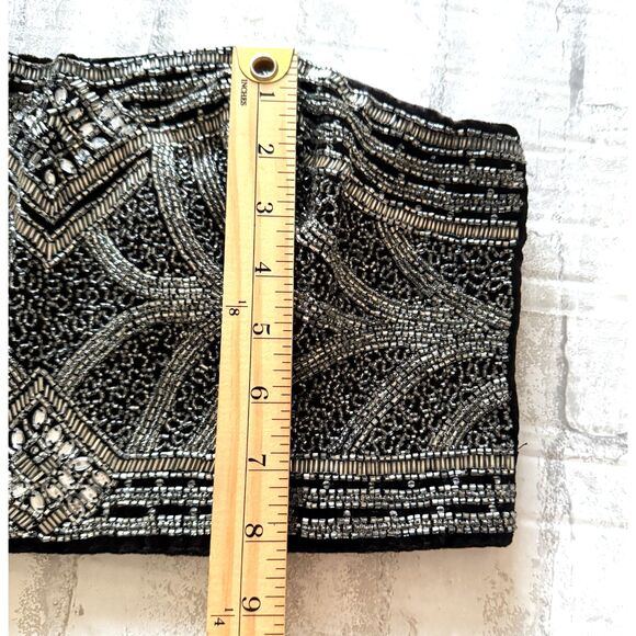 Kimchi Blue Velvet Beaded Bustier Elegant Embellished Zip Top Crop Sz L - Picture 4 of 10